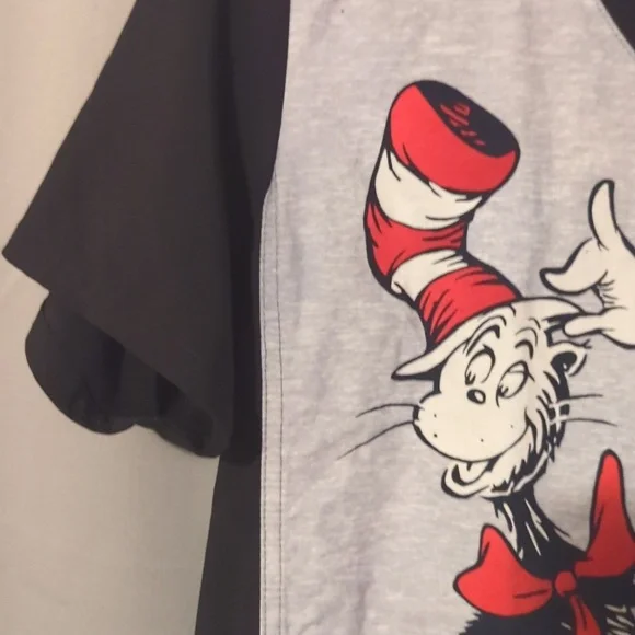Dr. Seuss Cat In The Hat women's top - Picture 7 of 12